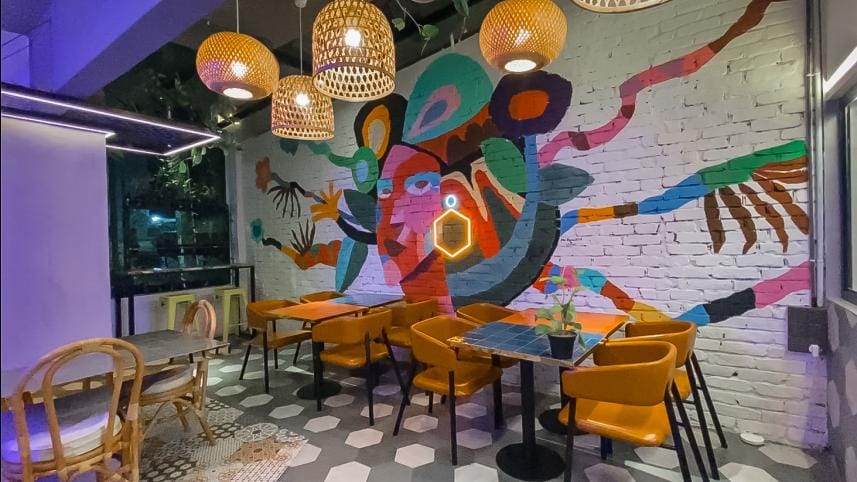 The Hive, latest food court in Dhaka.jpg