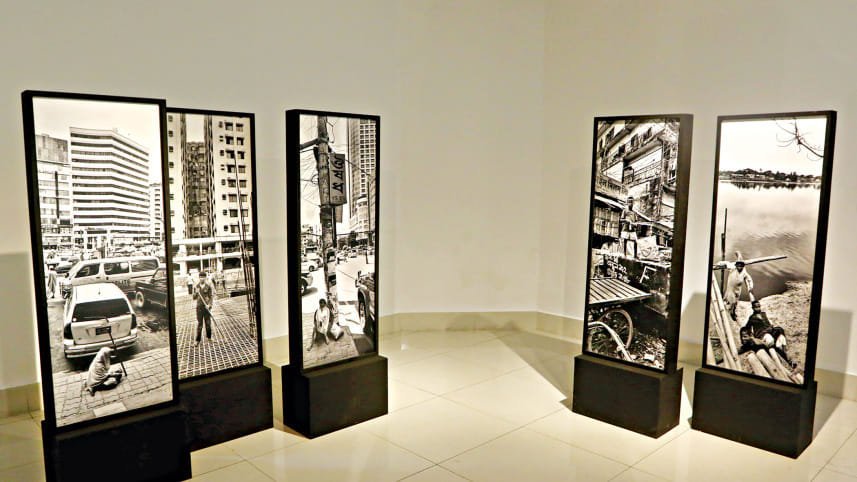 vertical-panoramic-exhibition-2.jpg