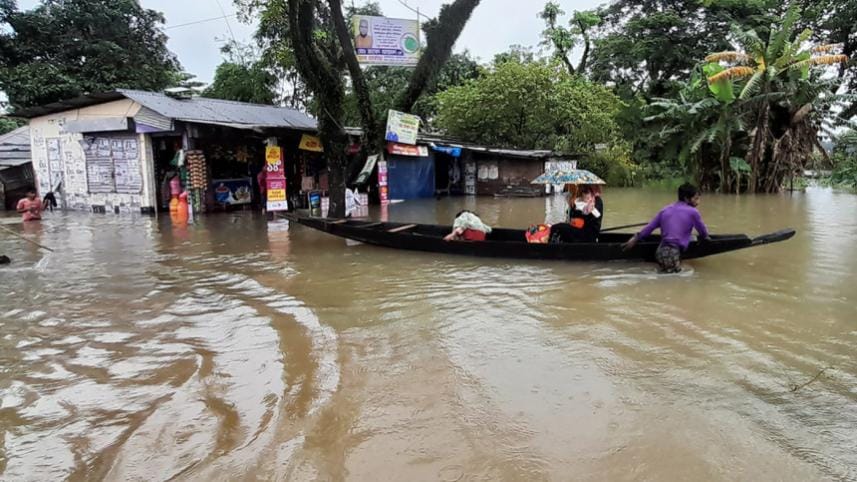flood hit people relief