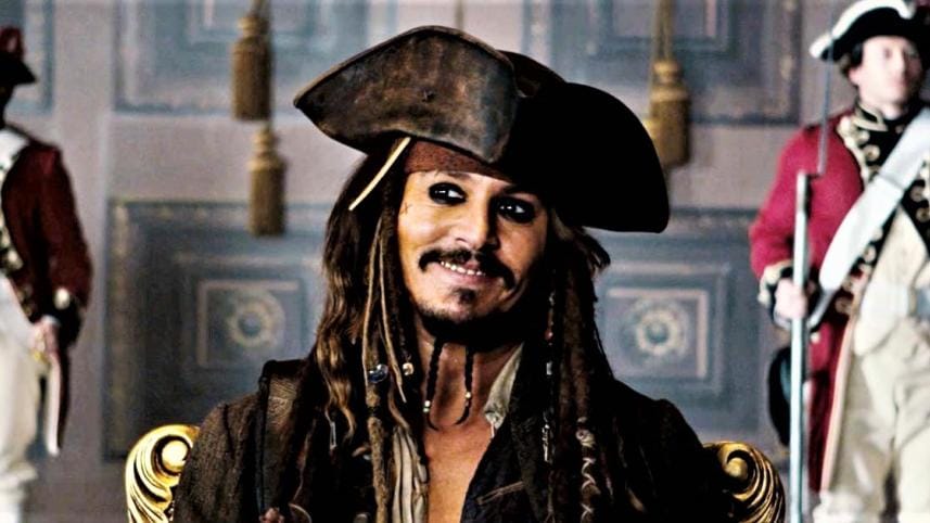 johnny-depp-to-return-to-pirates-of-the-caribbean-as-disney-offers-a-whopping-301-million-001.jpg