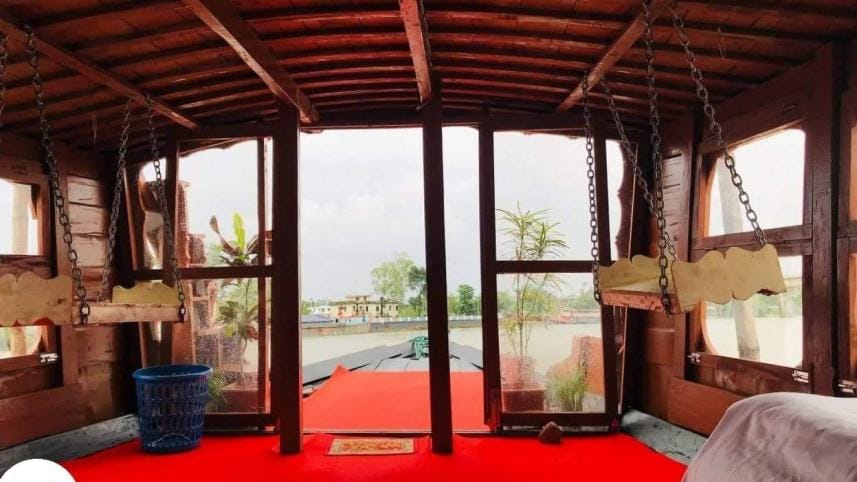 Top 5 houseboats to check out in Bangladesh