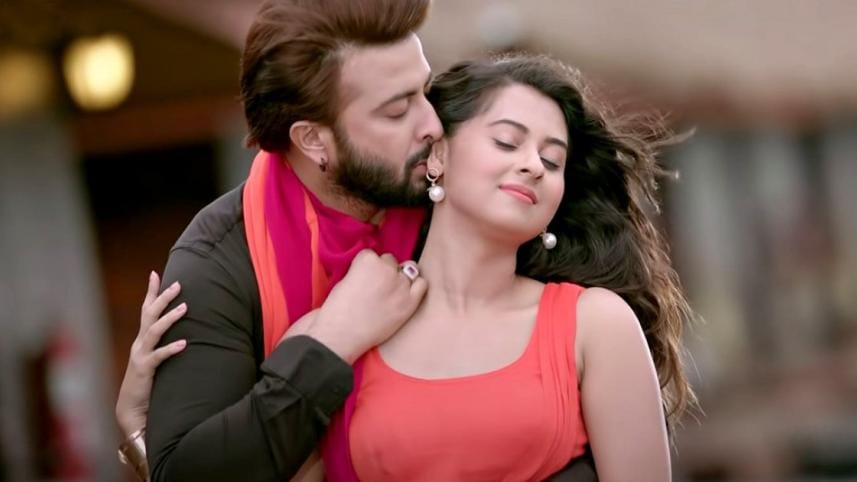 Shakib Khan and Bubly relationship