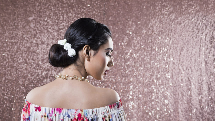 How to give yourself an instant facelift with makeup