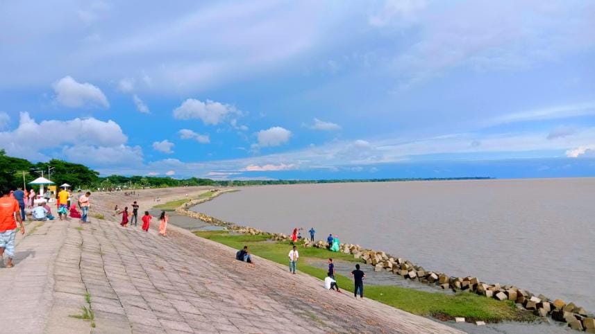 alexander_meghna_beach Top 5 places to visit in Lakshmipur