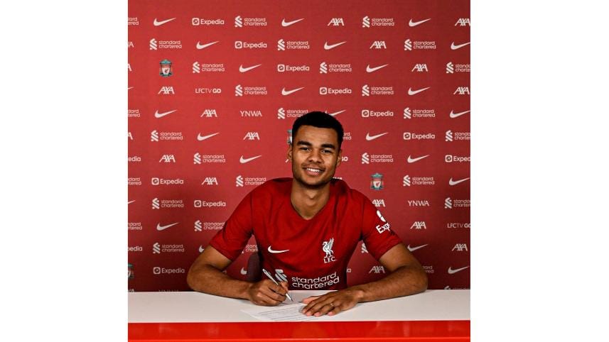 gakpo signs for liverpool