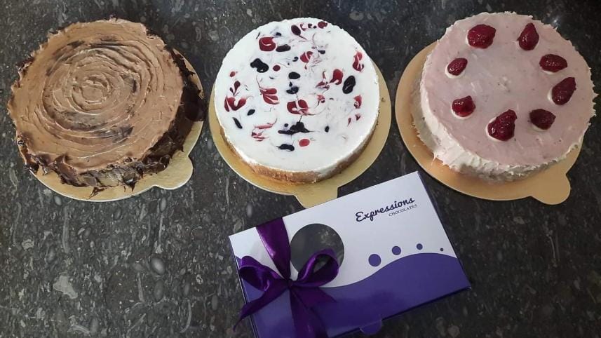 Satiate your sweet and savoury cravings with Expressions – Chocolates & Cakes