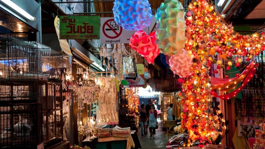 5 best shopping destinations in Thailand