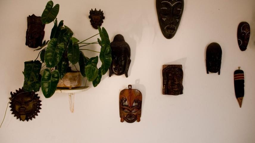 DIY project for couples: Painting your new home