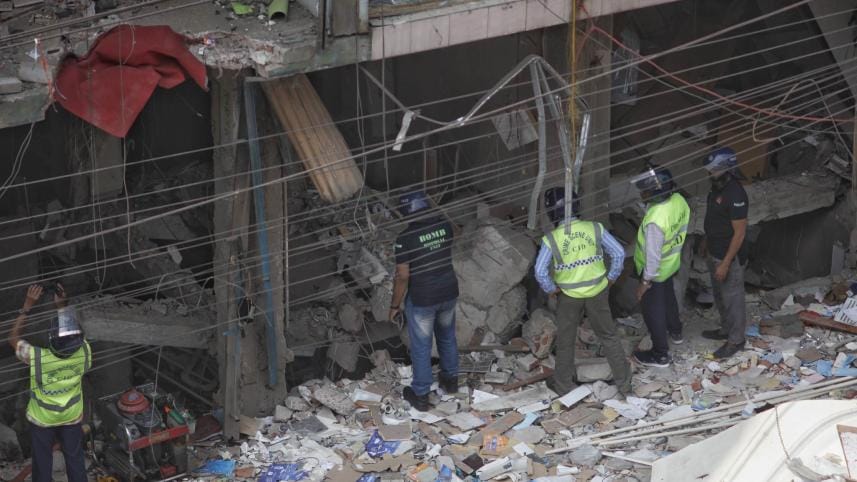 Gulistan blast: 2 more bodies recovered, death toll now 19