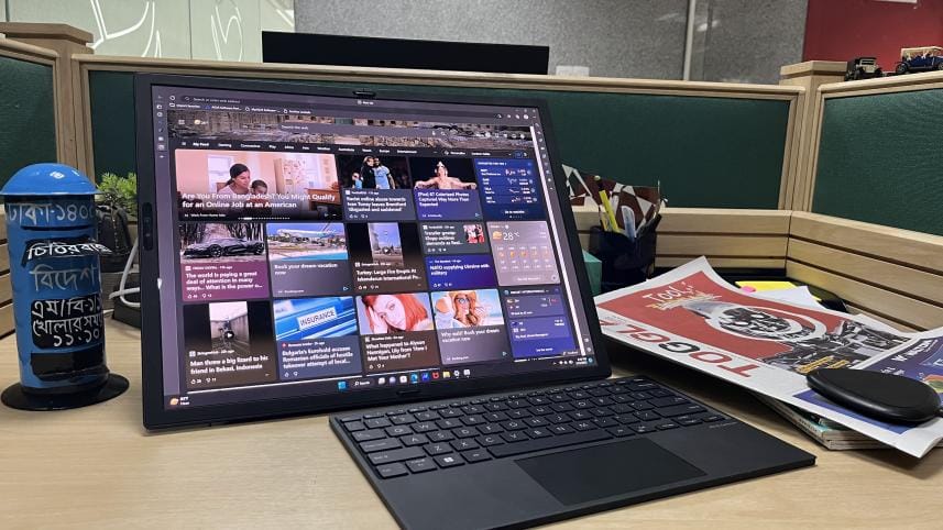 Zenbook 17 Fold OLED