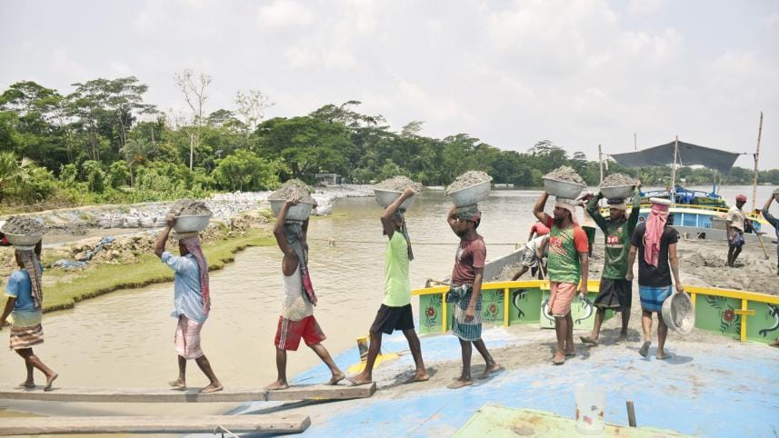 Wage growth in Bangladesh