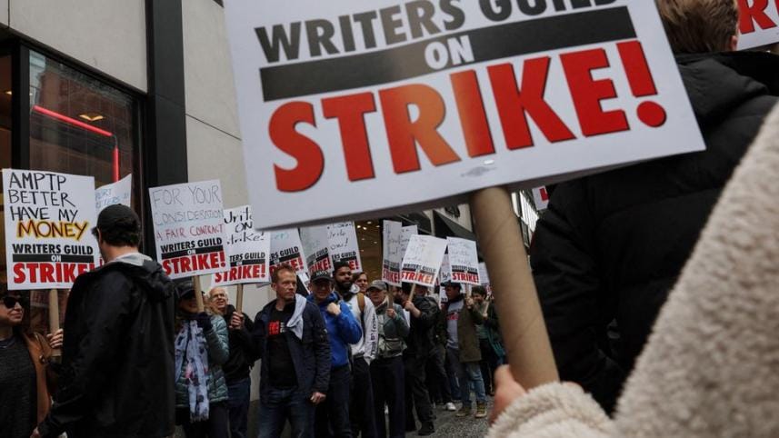 writers_guild_of_america_on_strike.jpg