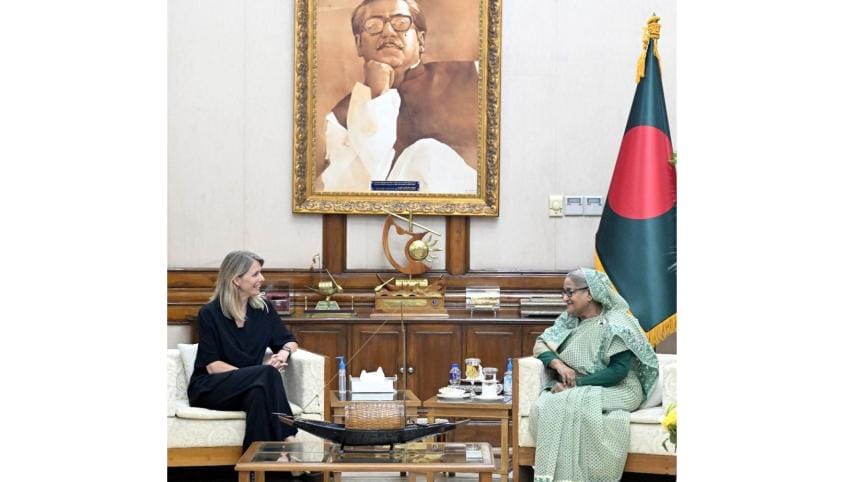 hm_ceo_meets_pm_hasina.jpeg