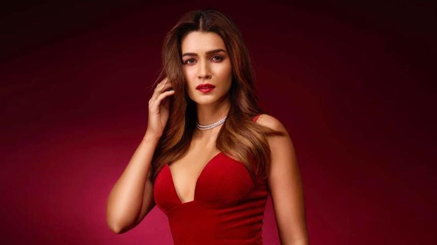 5-reasons-why-the-next-5-years-belong-to-kriti-sanon-001.jpg