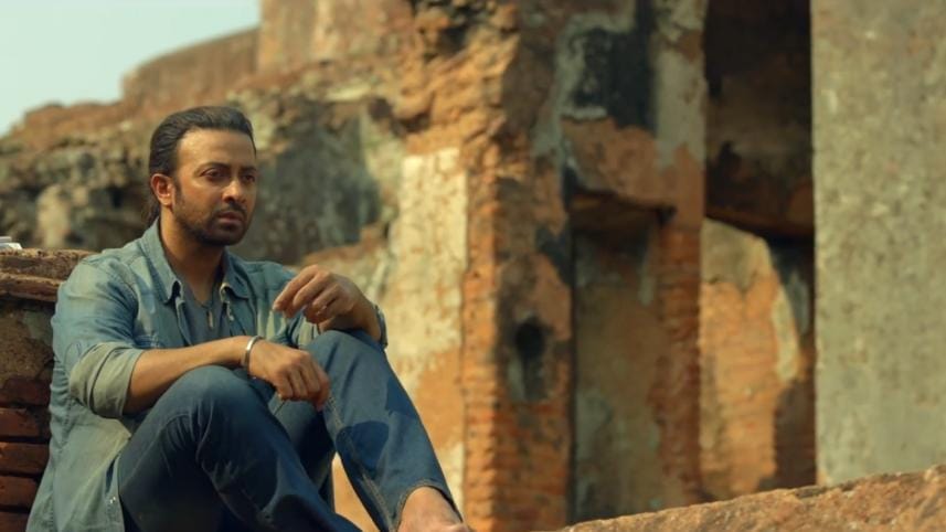 Ishwar: Prince Mahmud-Shomeshwar Oli weave magic in 'Priyotoma' 