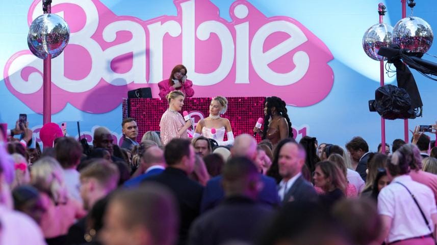 2023-07-12t193121z_1662857732_rc2v12amf9i1_rtrmadp_3_film-barbie-london-premiere.jpg