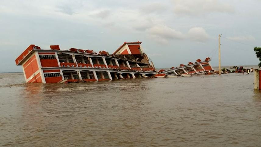 School building collapses in Padma
