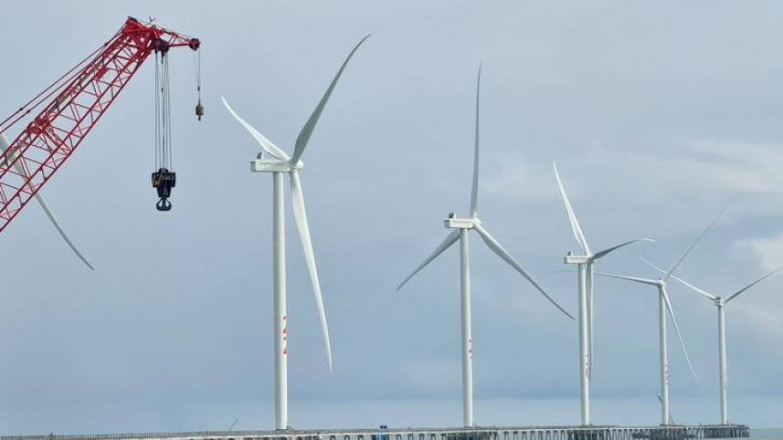 vietnam_probes_wind_towers_import_from_china