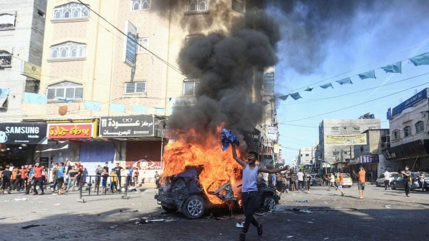 Israeli vehicle on fire in Gaza 7 October 2023