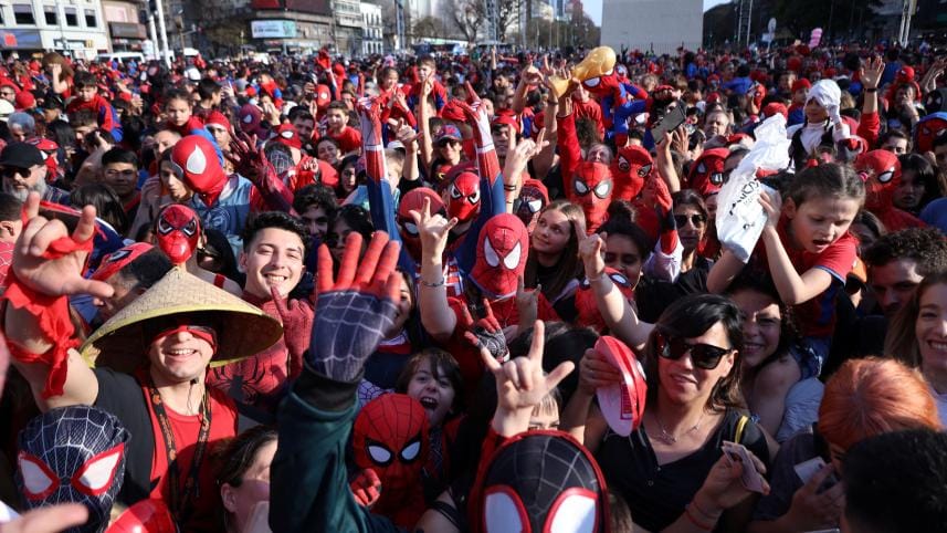 2023-10-30t001837z_1_lynxmpej9t00c_rtroptp_4_argentina-spiderman-record.jpg