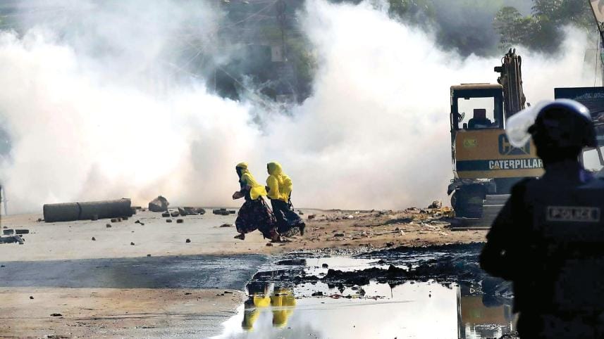 Better-Pay Demo: Outsiders attack RMG workers in Mirpur factory