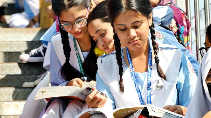 girls studying for exam.jpeg