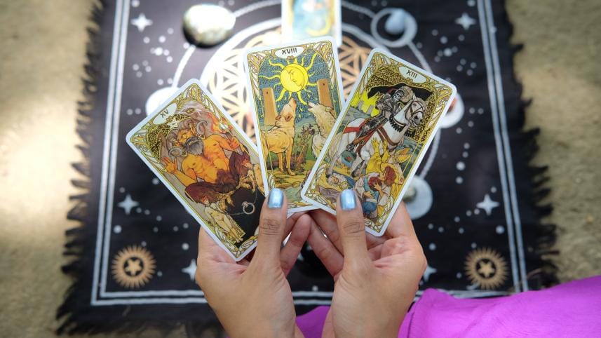 5 questions with astrologer and tarot reader Namira Hossain