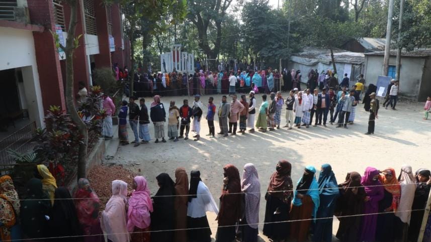 Slow Voting Process Concerns Voters in Narayanganj-1
