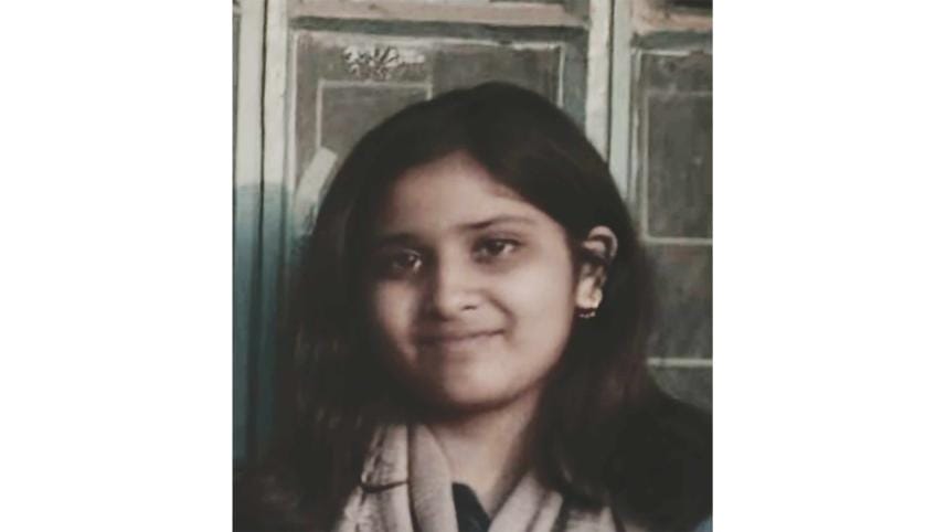 Miftahul Jannat Medha from Bogura pays homage to her favorite newspaper, The Daily Star, through a meticulously hand-drawn front page