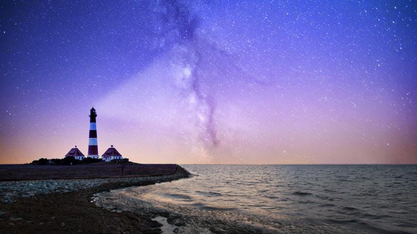 Ivory towers and ocean views: 5 spectacular lighthouses you can't miss