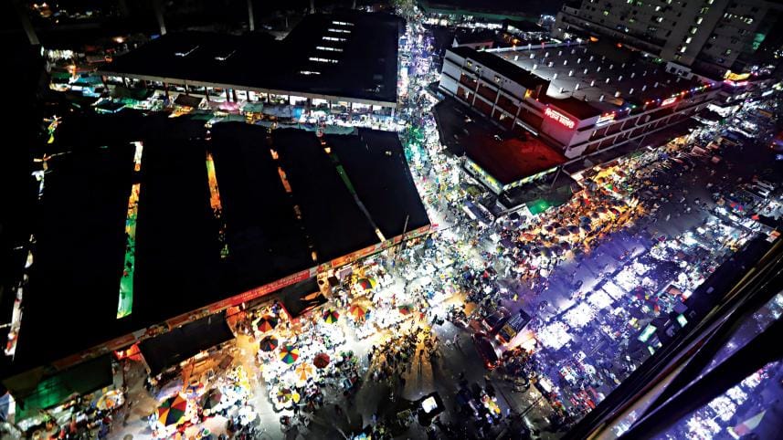 Where night never sleeps and market is always open