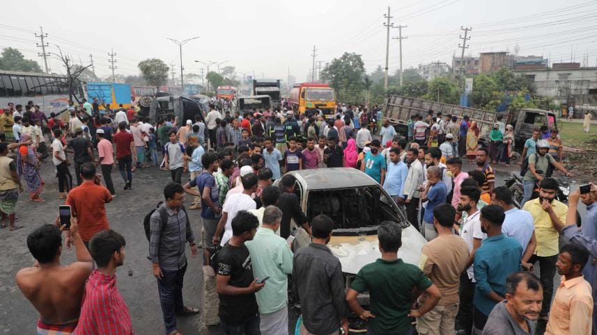 Dhaka-Aricha Highway Oil Tanker Fire