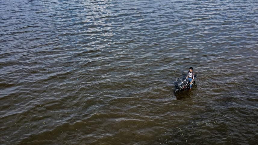 cholon_bill   Breath-taking Bangladesh: Top 5 motorbike journeys across Bangladesh