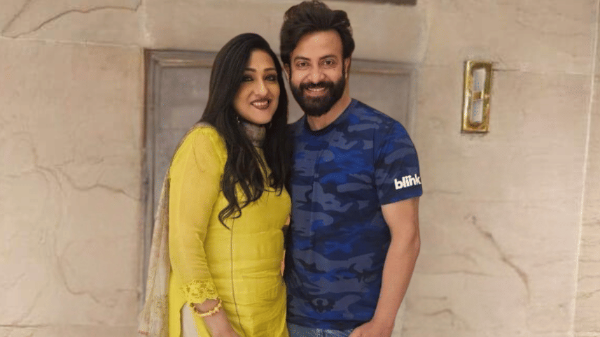 Rituparna and Shakib Khan.png