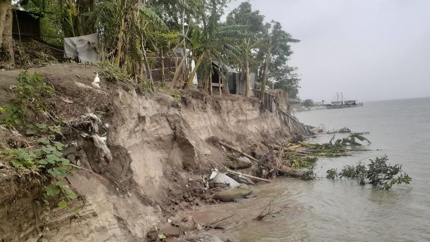 river erosion in Daulatdia union