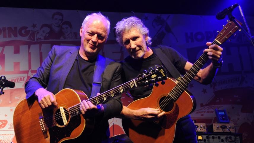roger_waters_and_david_gilmour.jpg