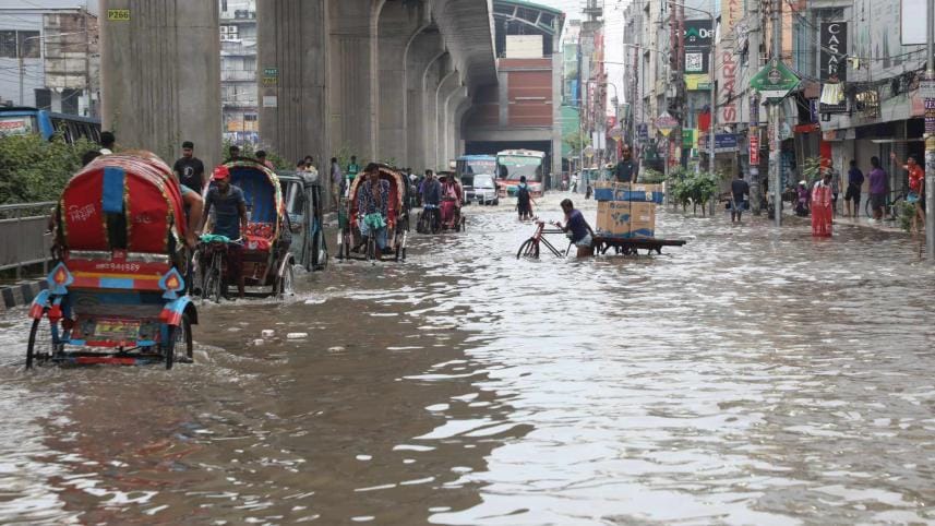 daily life affected by waterlogging in Dhaka