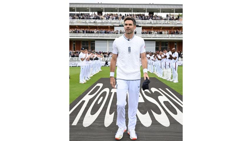 james_anderson_honoured_at_lords_0.jpg
