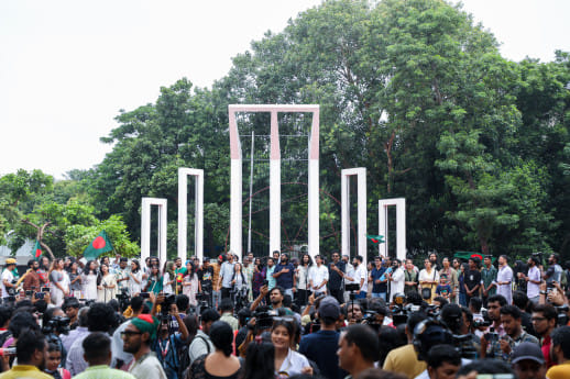 artists_rally_at_shaheed_minar.jpg
