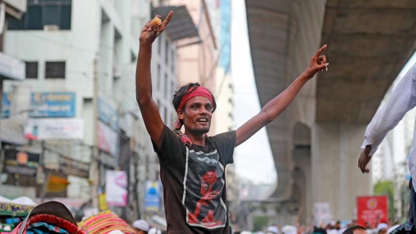 Resilience of rickshaw-pullers during student protests 