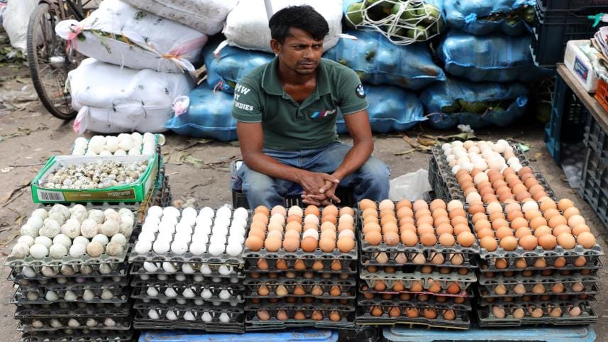 egg prices rise for supply shortage in Bangladesh