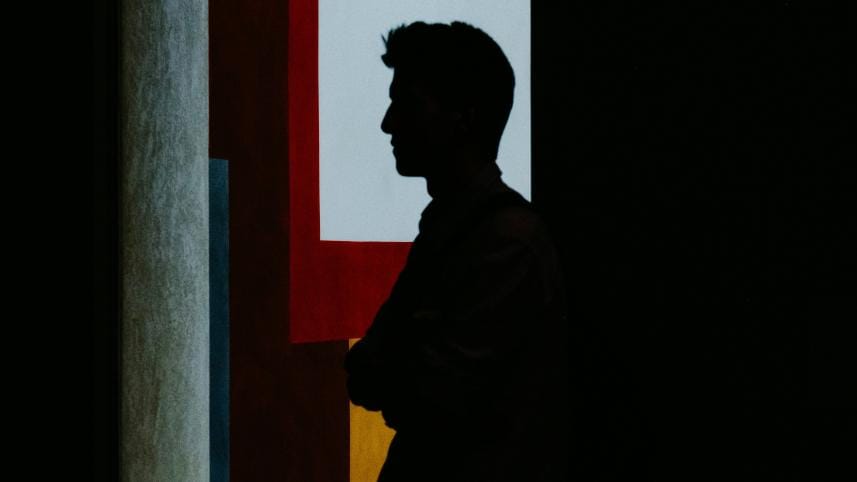 Friendship breakups vs Romantic breakups: Which hurts more?