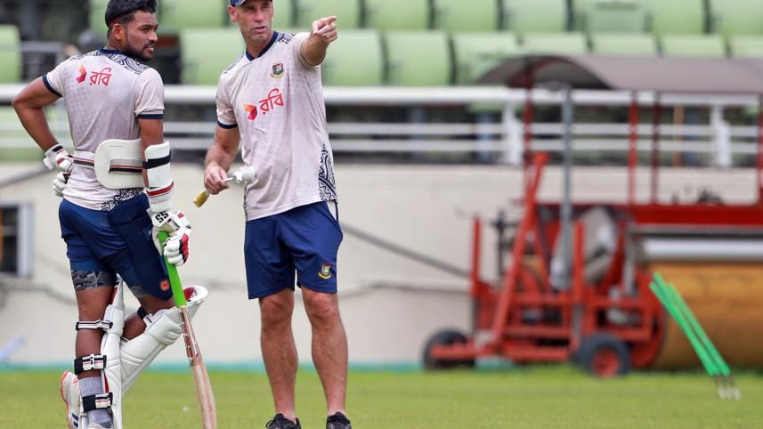 Najmul Hossain Shanto, David Hemp