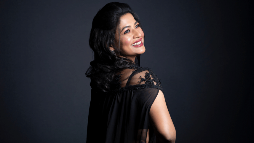 Azmeri Haque Badhan.png