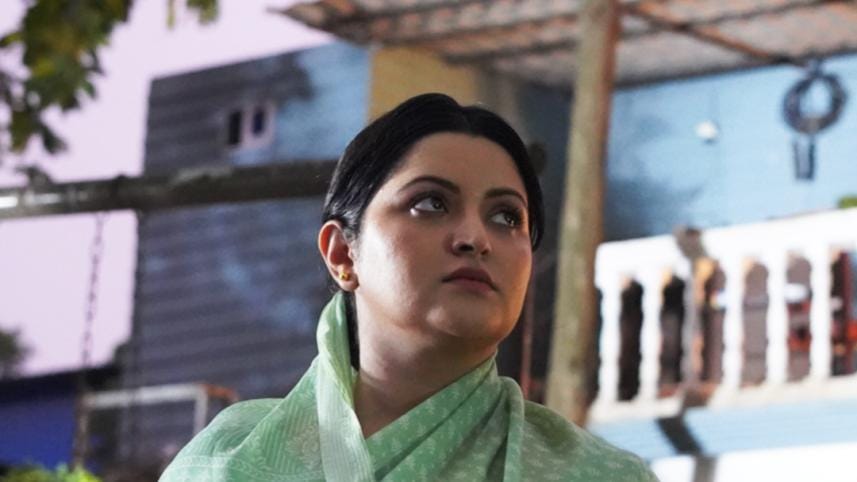 Rongila Kitab, hoichoi, Anam Biswas, Pori Moni, Mostafiz Nur Imran, Kingkor Ahsan, Barisal, Bangladeshi web series, thriller series, trailer launch, love story, survival, mystery, danger, adaptation, Bangladesh Film Archive, November 8 release, OTT platfo