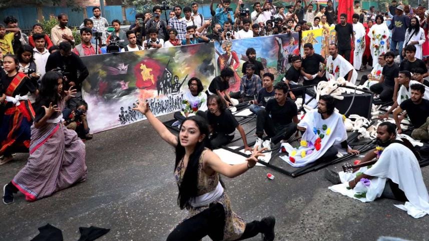 Street theatre ‘Lal Majlum’ revisits historic uprisings.jpg