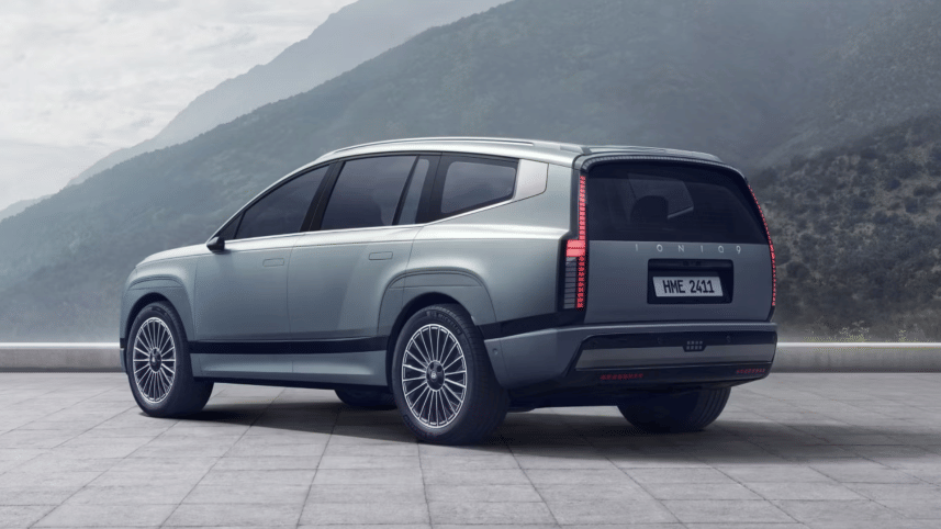 hyundai_ioniq_9_back.png