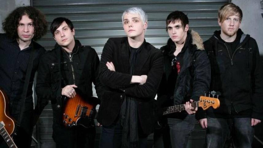 Bob Bryar from My Chemical Romance found dead at his own apartment.jpg