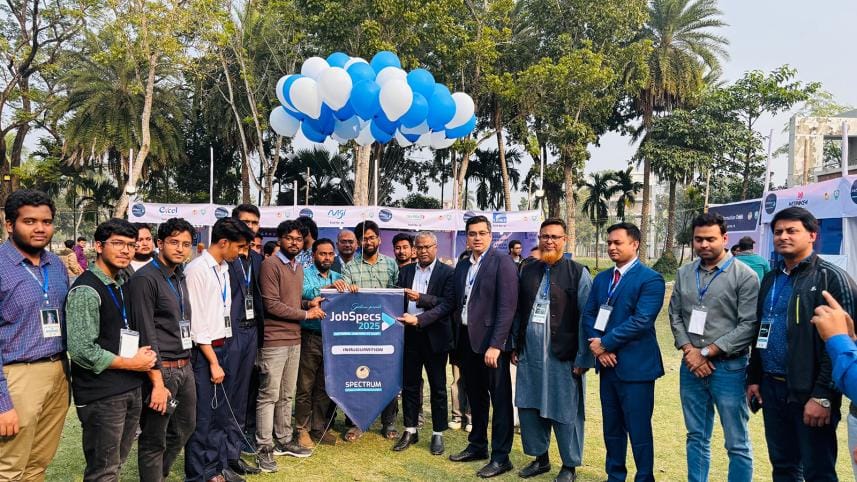 spectrum_holds_2-day_job_fair_at_kuet.jpeg