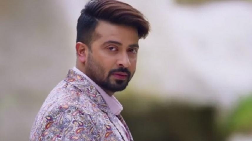 Shakib Khan concludes Eid film shoot, returns home
